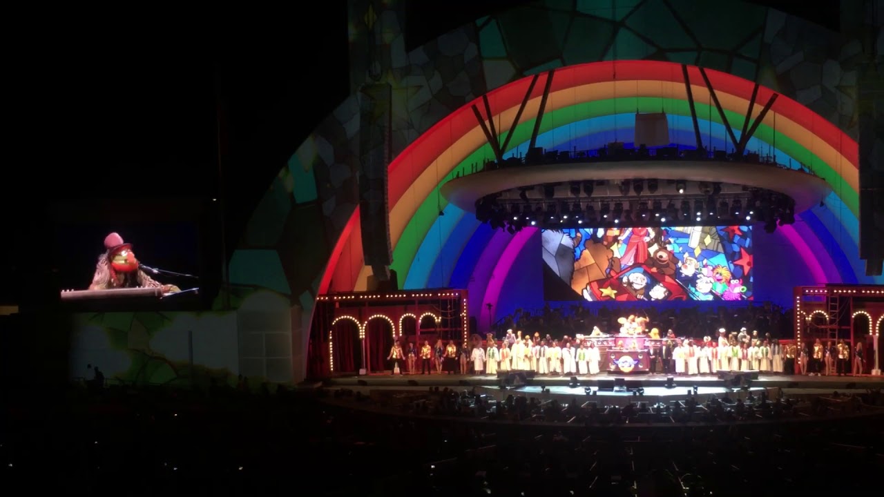 Muppets Take The Bowl Finale - Electric Mayhem - 