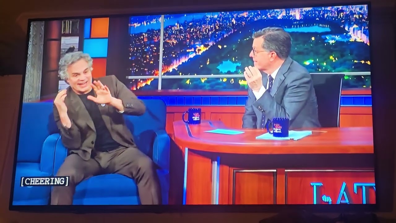 Mark Ruffalo demonstrates the time he told director Ang Lee, 