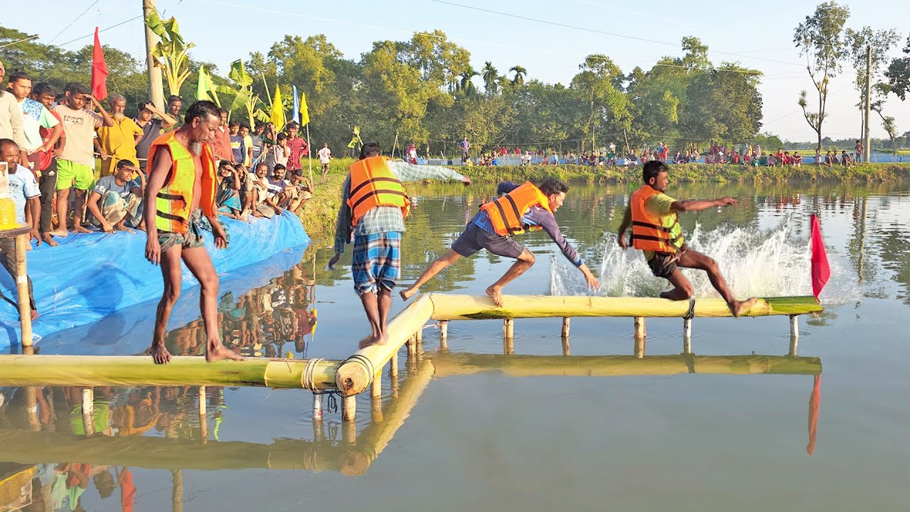 🤣 EPIC FAIL! Banana tree Log Water Crossing Challenge. Slippery Log Race! The Ultimate Balance Test!