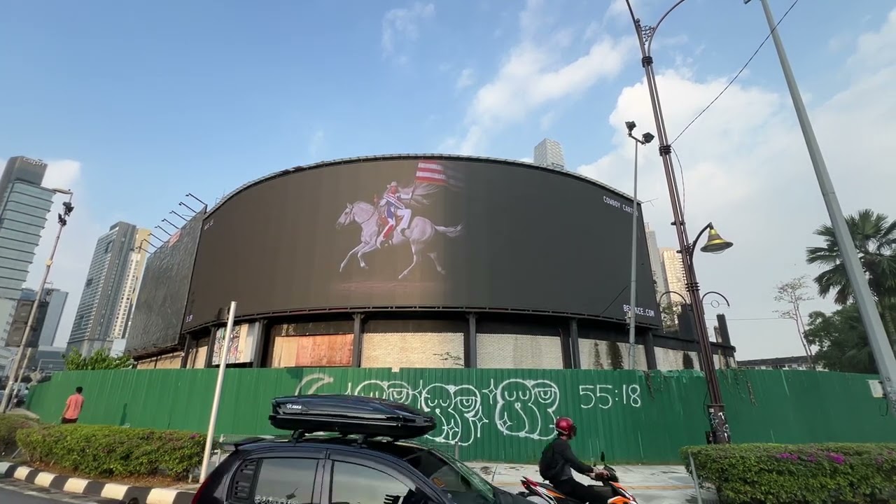 Digital Outdoor Advertising Kuala Lumpur City Centre Imbi Nearby Park Royal DOOH Advertising