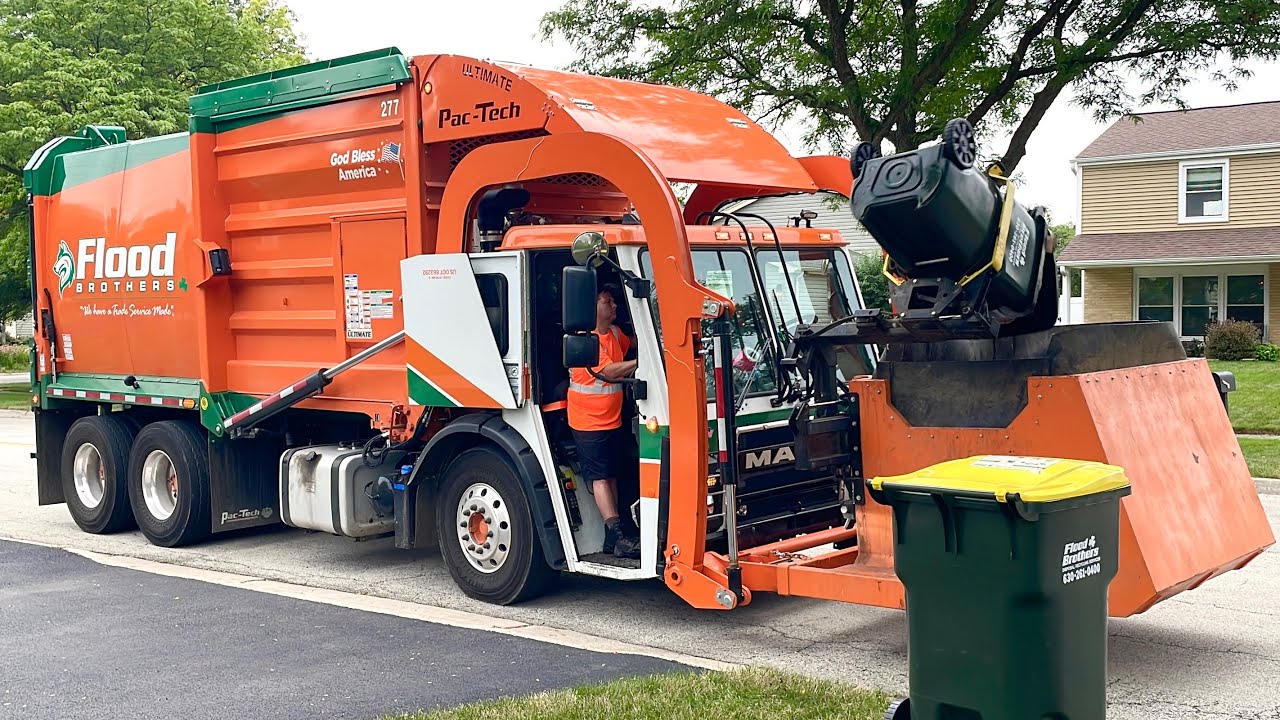 Brand New Flood Brothers Mack LR PacTech Ultimate Curotto Can Garbage Truck