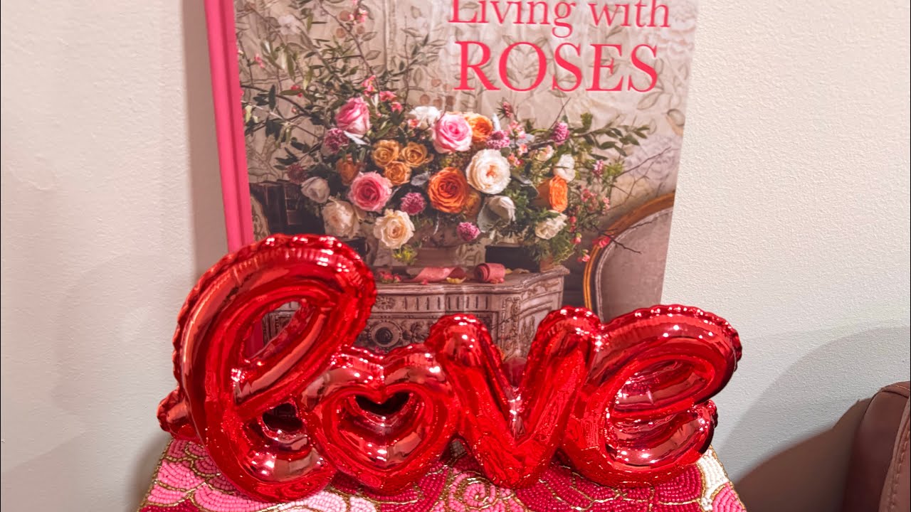 ￼ acompáñenme a decorar mi sala para San Valentín, 2026 💕🩵❤️￼
