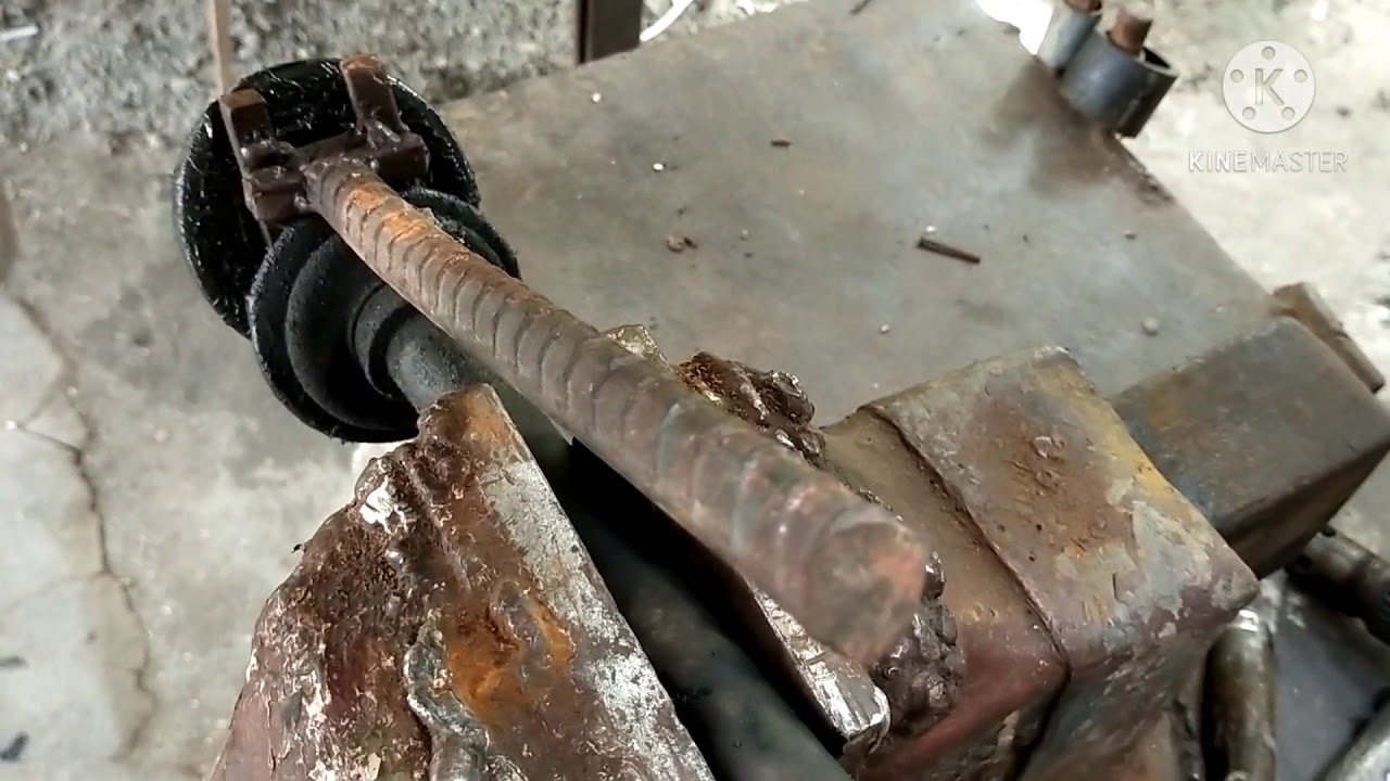 Replace Axle CV Joint on Hyundai Getz