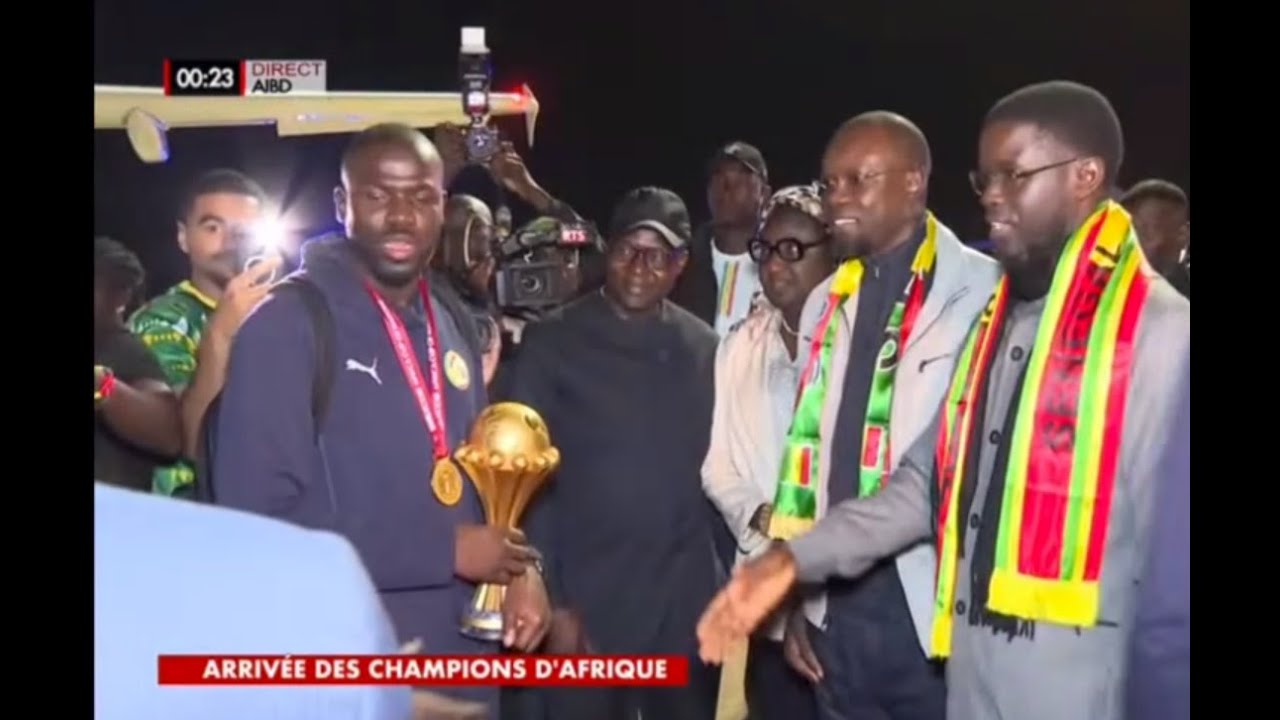 🔴[ DIRECT : AIBD - suivez l'accueil triomphal des lions
