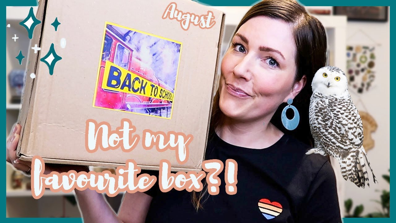 Unboxing MAGICAL SUITCASE: Harry Potter BACK TO SCHOOL Box