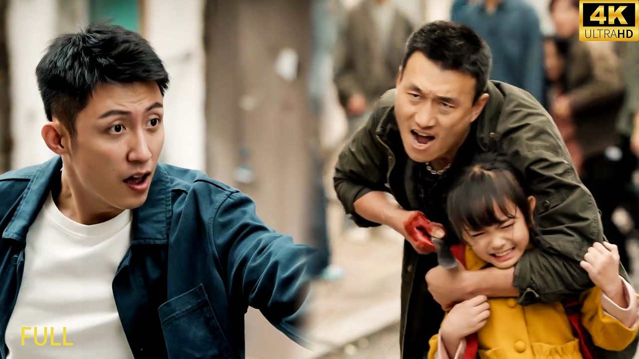 【2025爆燃動作片】驚險追捕！歹徒當街挾持人質，下一秒最強特警巧妙利用地形一擊撂倒敵人！#drama #动作#警匪 #雪迷宫