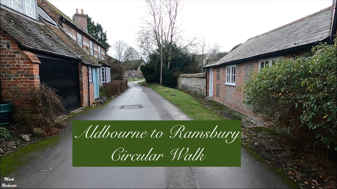 Aldbourne & Ramsbury: Wiltshire -  Fancy Free Walks - 8 miles
