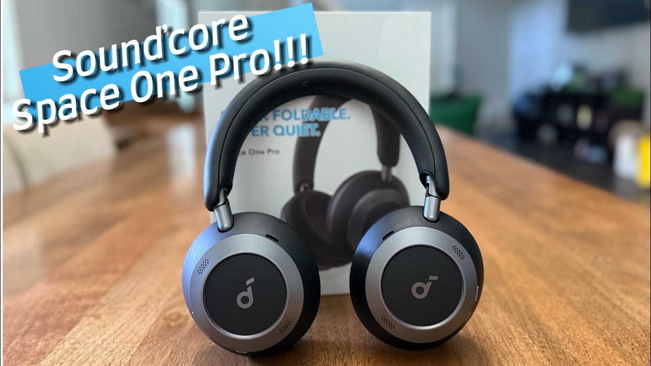 Распаковка Soundcore Space One Pro.