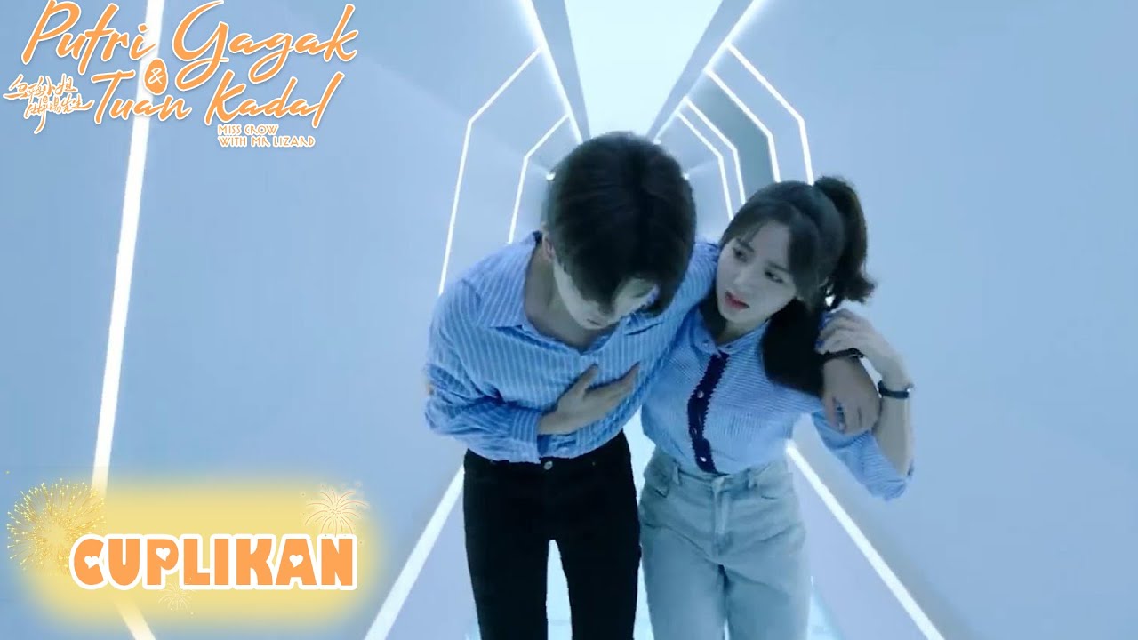Miss Crow with Mr. Lizard | Cuplikan EP33 Xiaoning Terkejut & Ketakutan | 乌鸦小姐与蜥蜴先生 | WeTV【INDO SUB】