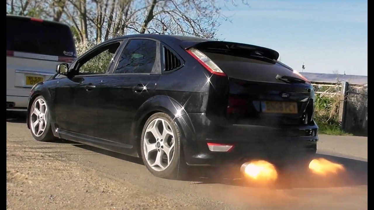 Modified Cars SEND IT Leaving a Car Show! - The Fast Show 2025 at SantaPod!
