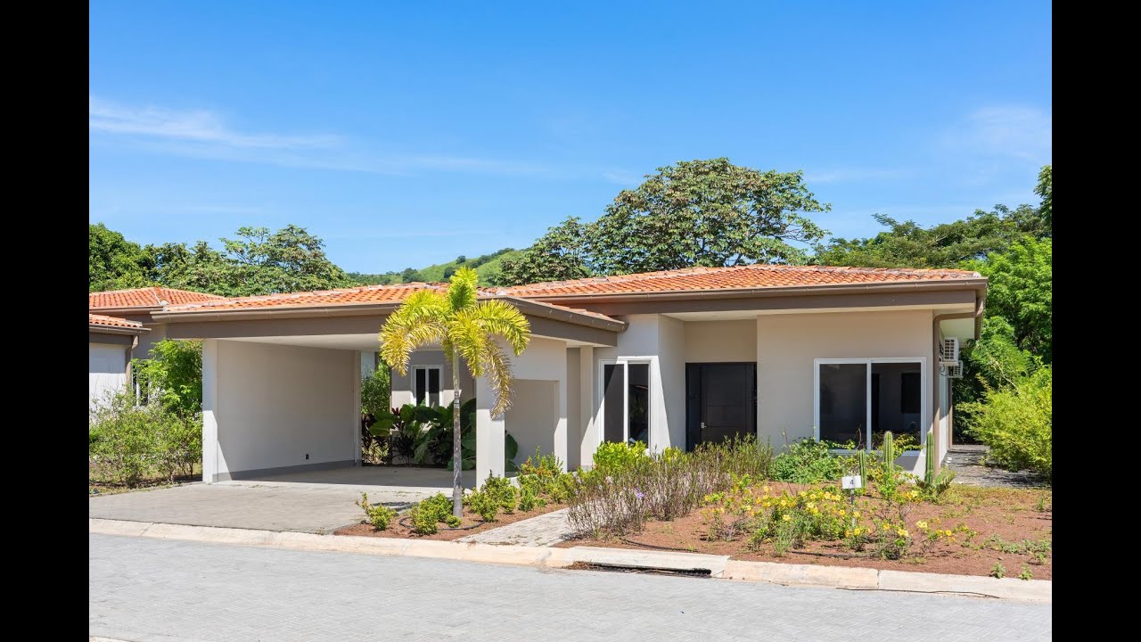 Coco Bay Estates La Caleta 3 bedroom Homes for Sale. Playas del Coco, Guanacaste, Costa Rica 
