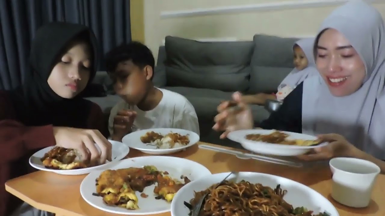 MENU JAMAN SUSAH DULU PAS PENGANTIN BARU - MIE GORENG CINTA NIKMATNYA TIADA TARA