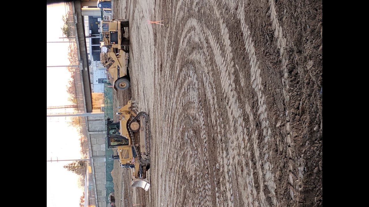 Grading at the Sac Bee North Site!!! #caterpillar, #motorgrader