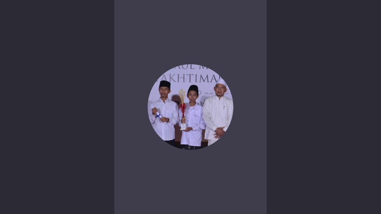Sholat Isya dan Tarawih malam ke 25