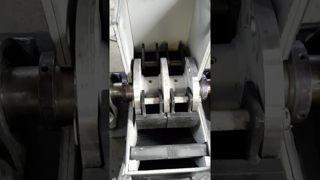 Molino de martillos marca COMESAMEX