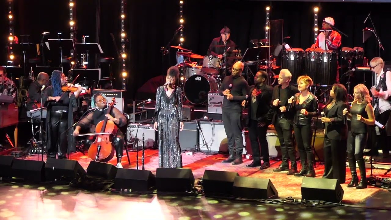 Allison Russell & Sista Strings - Nightflyer 3-10-22 Beacon Theater, NYC