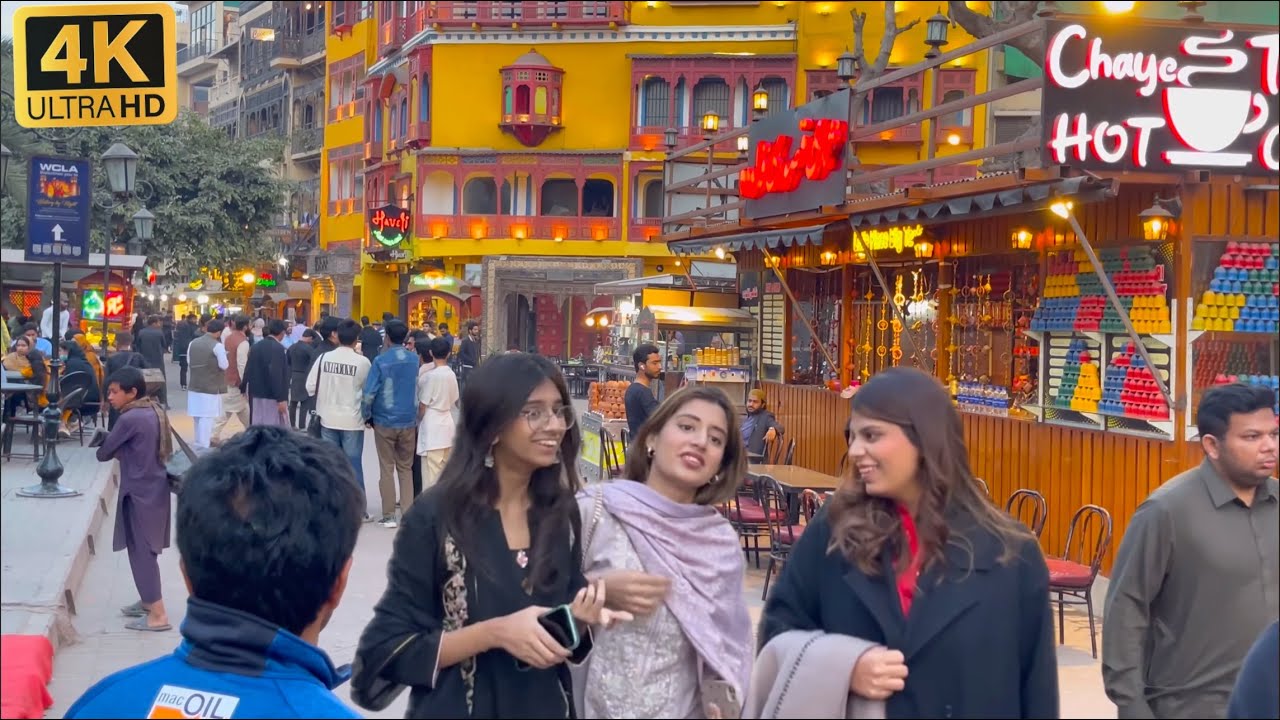 Exploring the Charm of Lahore’s Luxurious Streets in 4K | Most Elegant Walking Tour of Pakistan 🇵🇰 