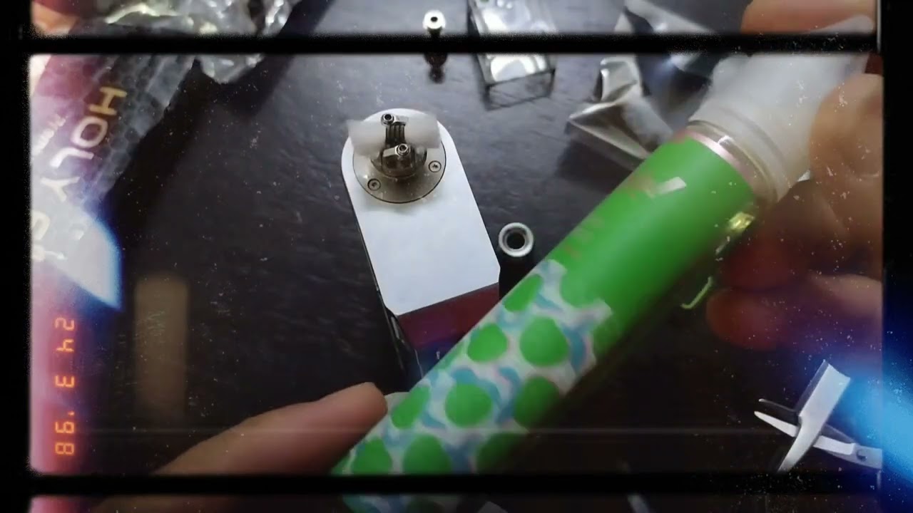 Cthulhu Kraken tank clear with Pixiu Dt white