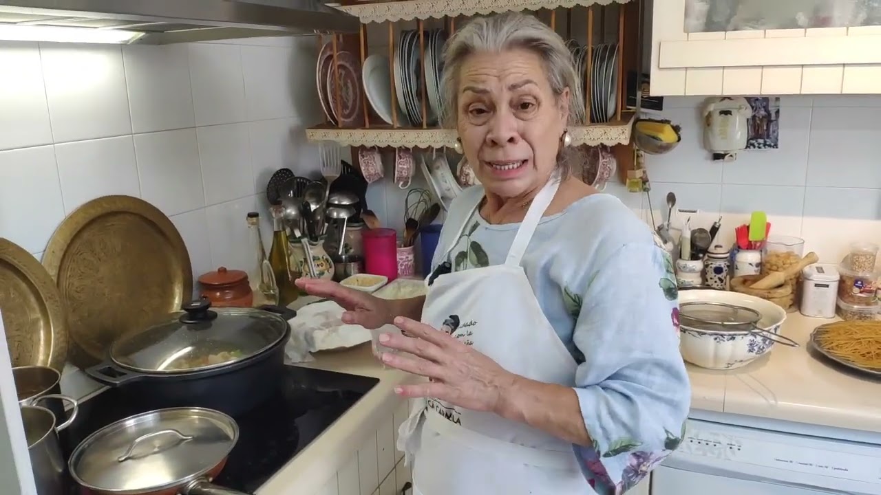 Guiso de fideo marinero  - de An Cá Carmela - por CARMEN GAHONA