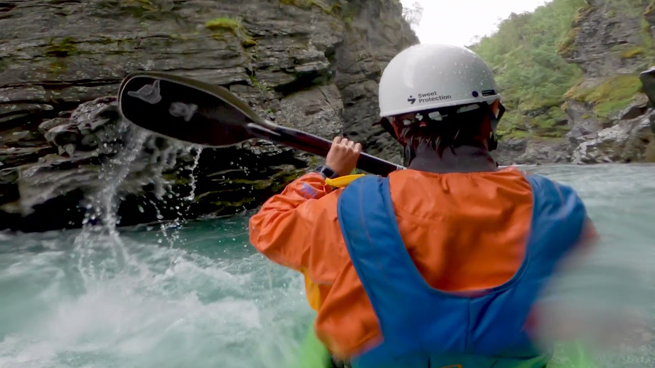 Whitewater kayaking, Swimming on Finna! #Carnage