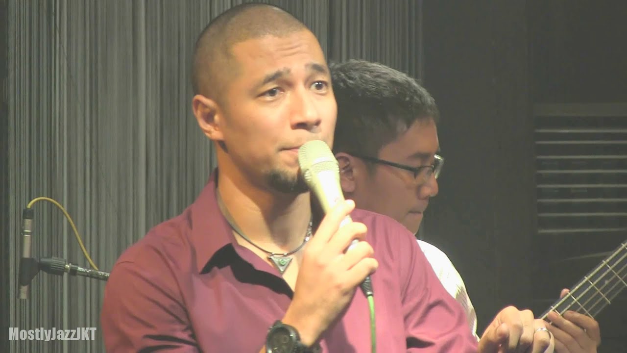 Marcell - Firasat ~ Mau Dibawa Kemana @ Mostly Jazz 18/07/2012 [HD]