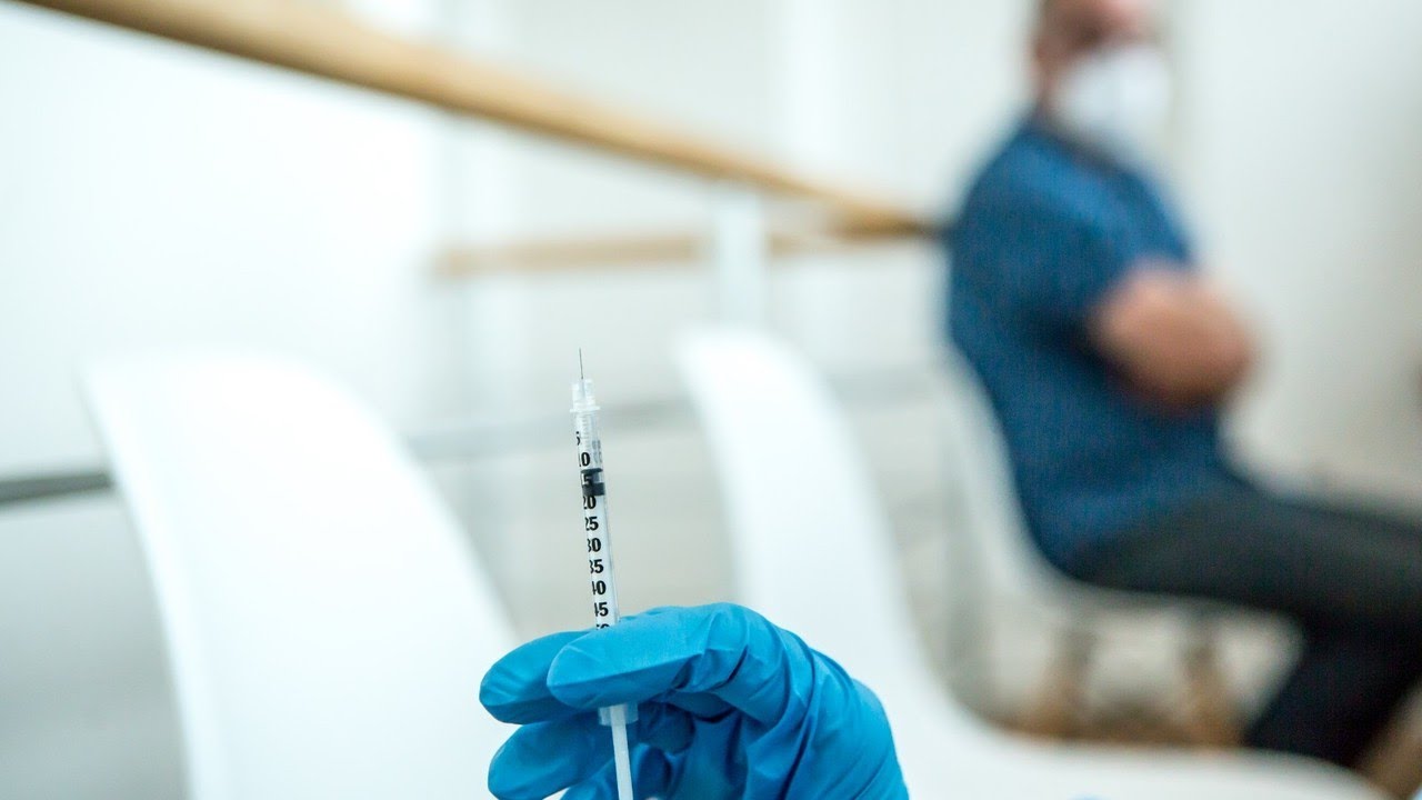 Almost one-in-three Australians 'unlikely' to get vaccinated