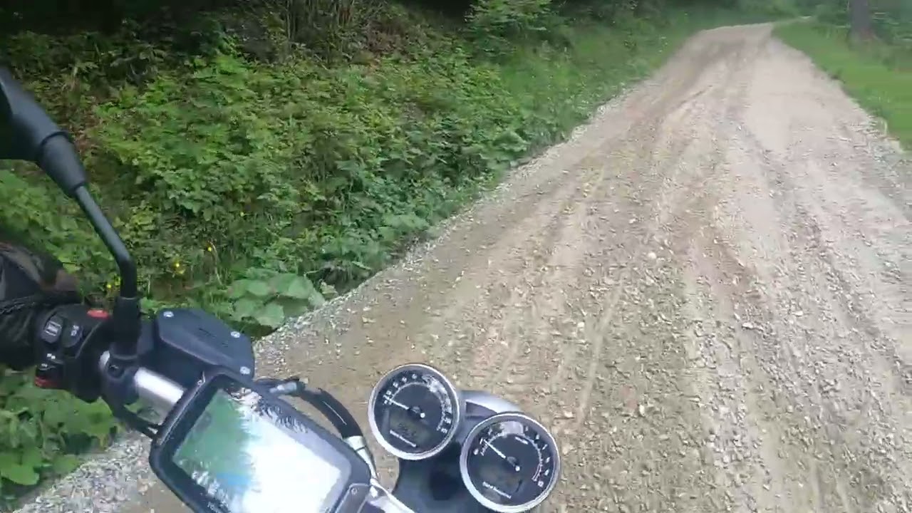 Westalpen das erste mal Offroad mit meiner BMW rninet auf die Assietta Kammstraße und den Sommelier