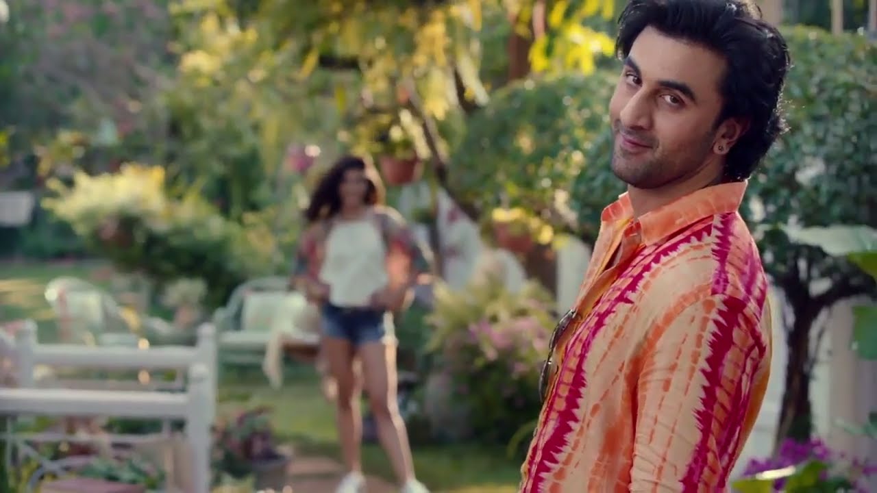 Erika Packard With Ranbeer Kapoor Latest TVC Hero Maestro Edge | Toabh Talent