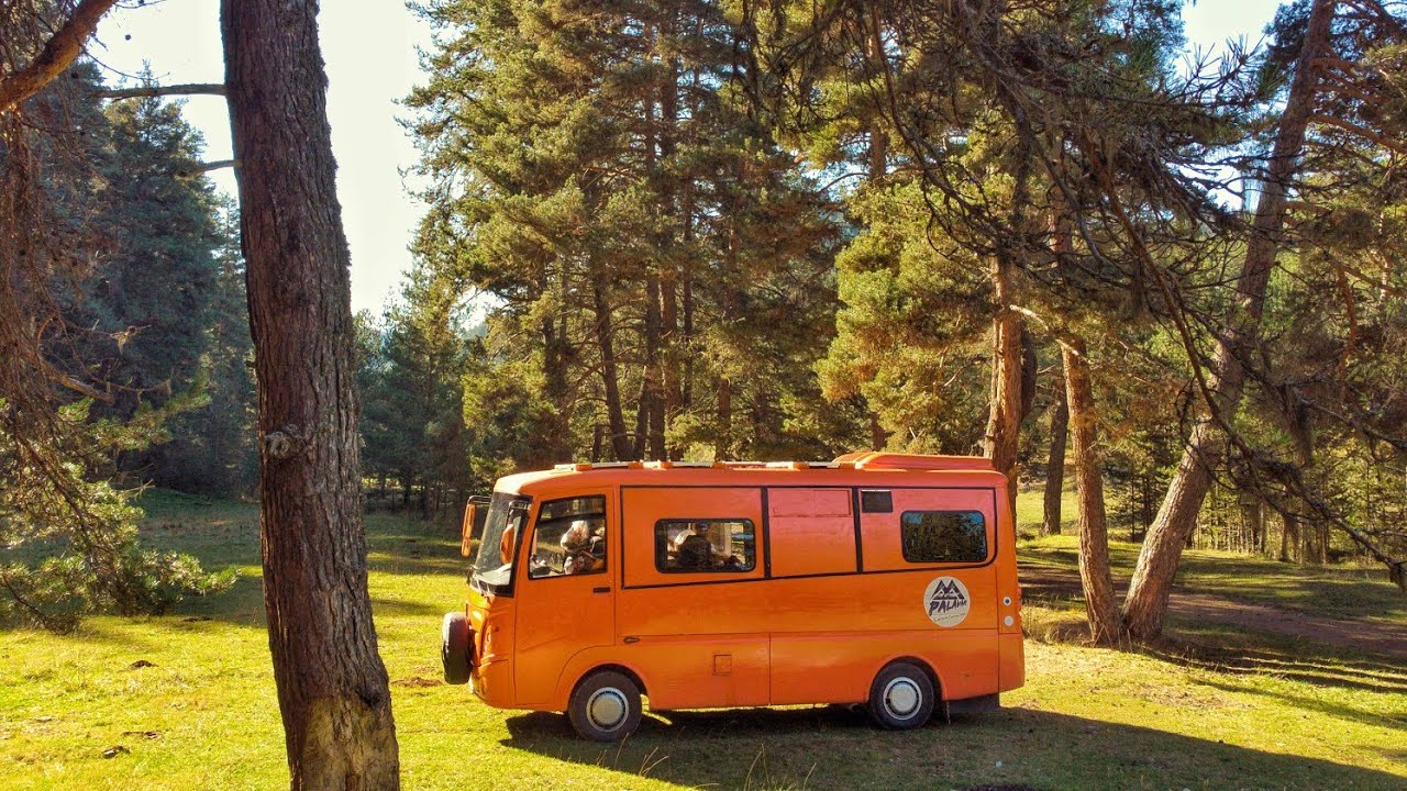 SONBAHARDA KARAVANLA YAYLA KAMPI (BMC LEVEND XL) CAMPINGFAMILY