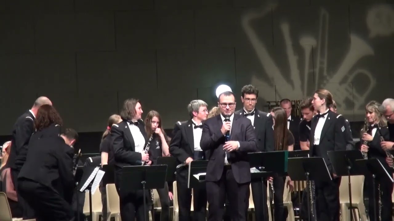 classe orchestre Gorron  -  Concert à Gorron avec l'orchestre de la Police Nationale  -  2019