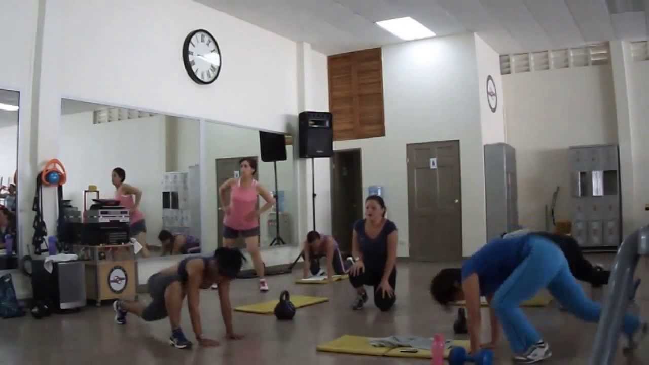 ENTRENAMIENTO 40, Cuerpo completo