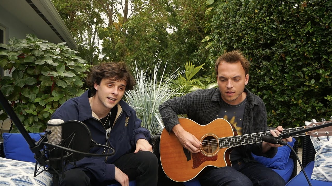 The Hails - Lotus Flower (Acoustic) [Radiohead Cover]