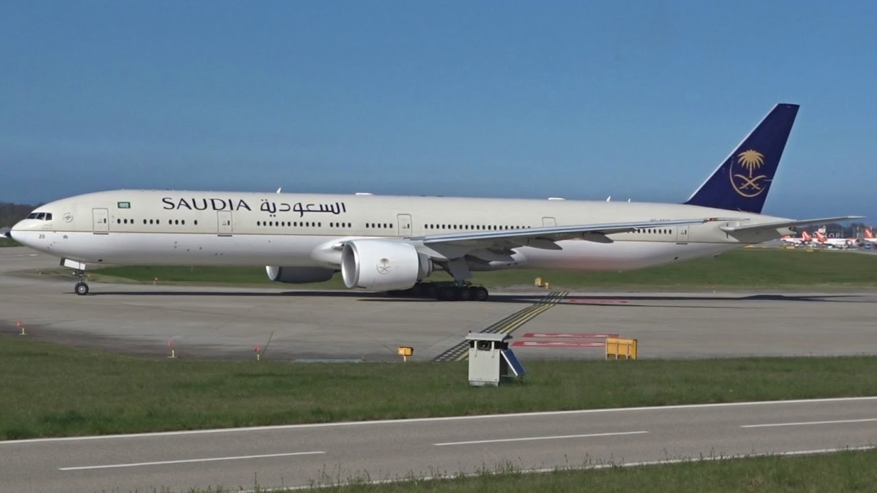 [FullHD] Saudia Boeing 777-300(ER) landing & takeoff at Geneva/GVA/LSGG