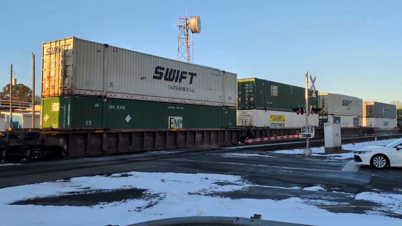 Rare Daytime Catch Of NS Intermodal Train 27A With Heritage Unit On Snowy Day, 2-1-26.