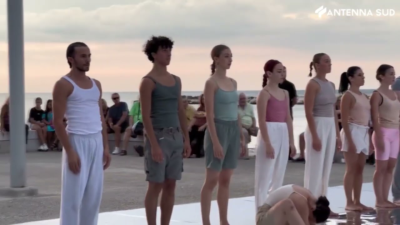 4 agosto 2023 - Bari: danza, tramonto e acqua per la prima dei Kor'sia