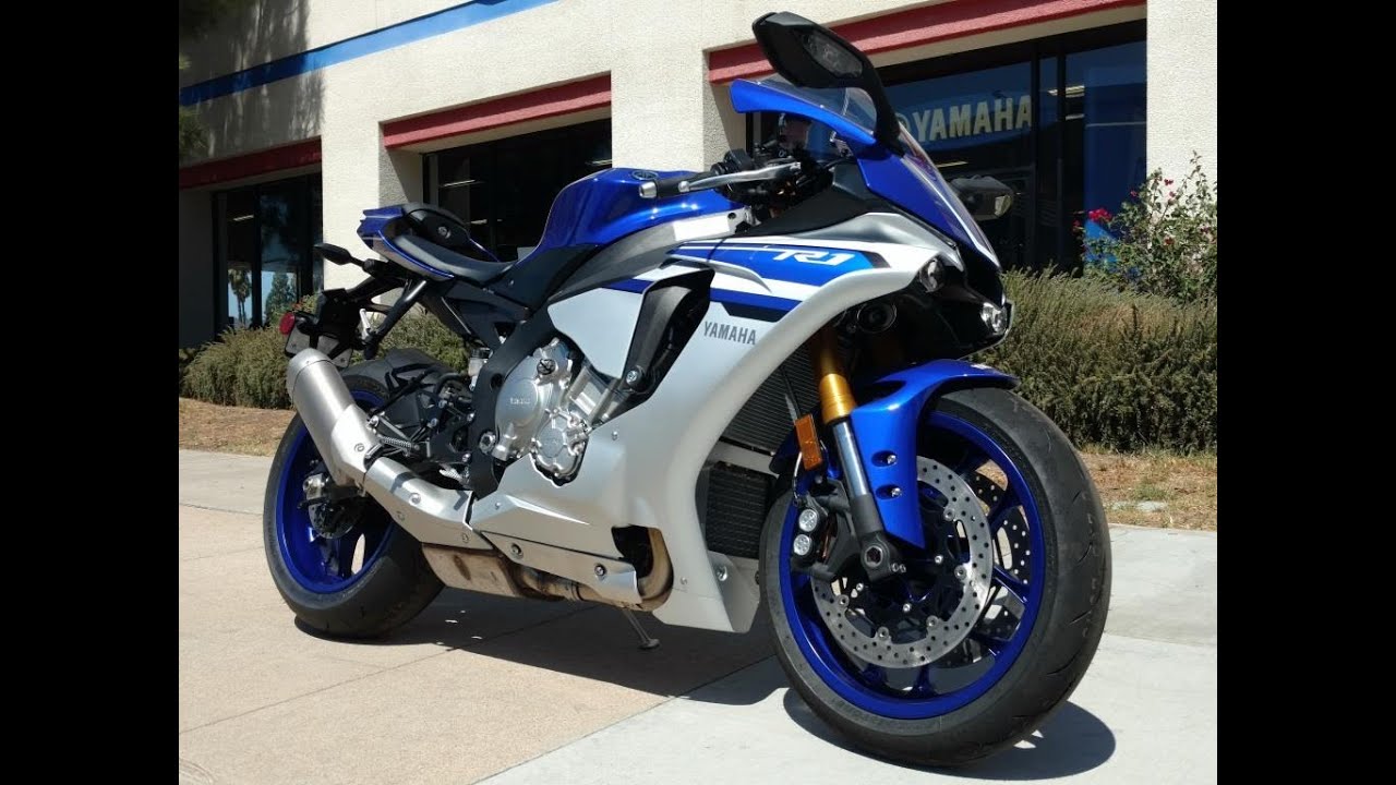2016 Yamaha R1