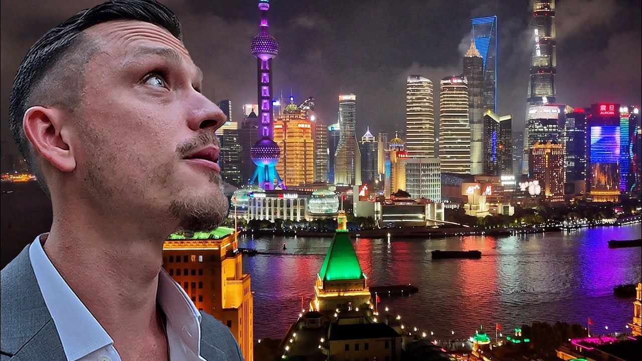 Inside Rich China at Night! (Luxury Shanghai 🇨🇳)