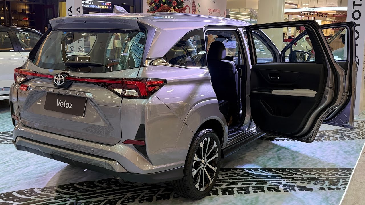 All New 2026 Toyota Veloz SUV 7seats - Review Interior and Exterior (Silver Color)