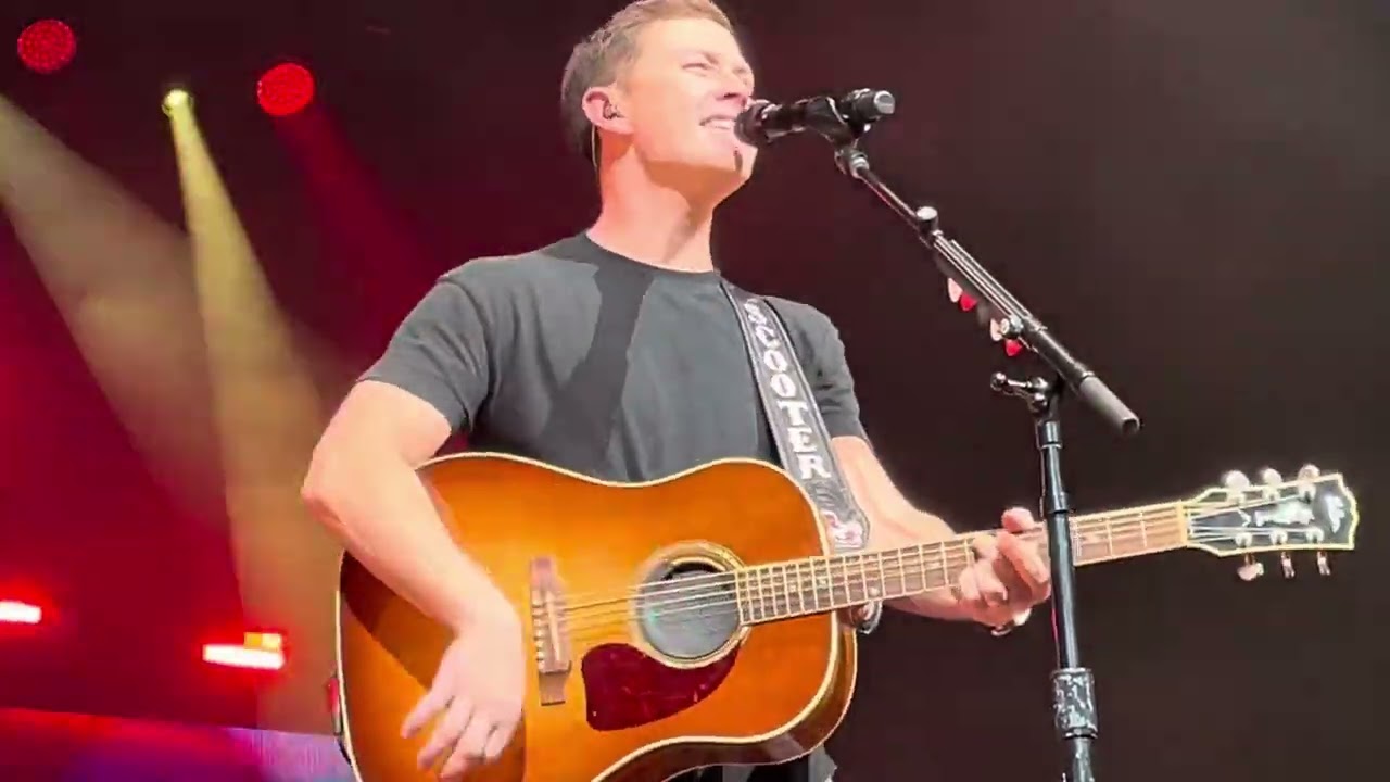 Scotty McCreery - In Between (Live) - Toyota Oakdale Theatre, Wallingford, CT - 3/15/24