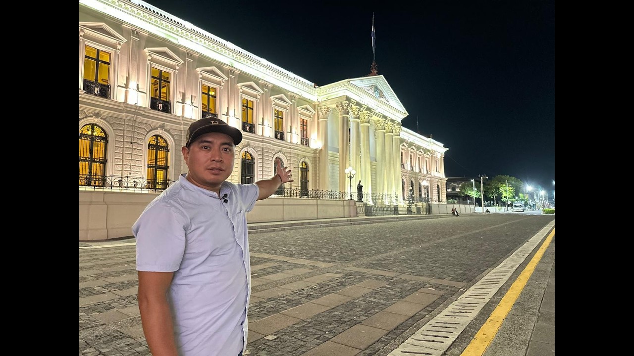 Asi luce el palacio nacional de el salvador