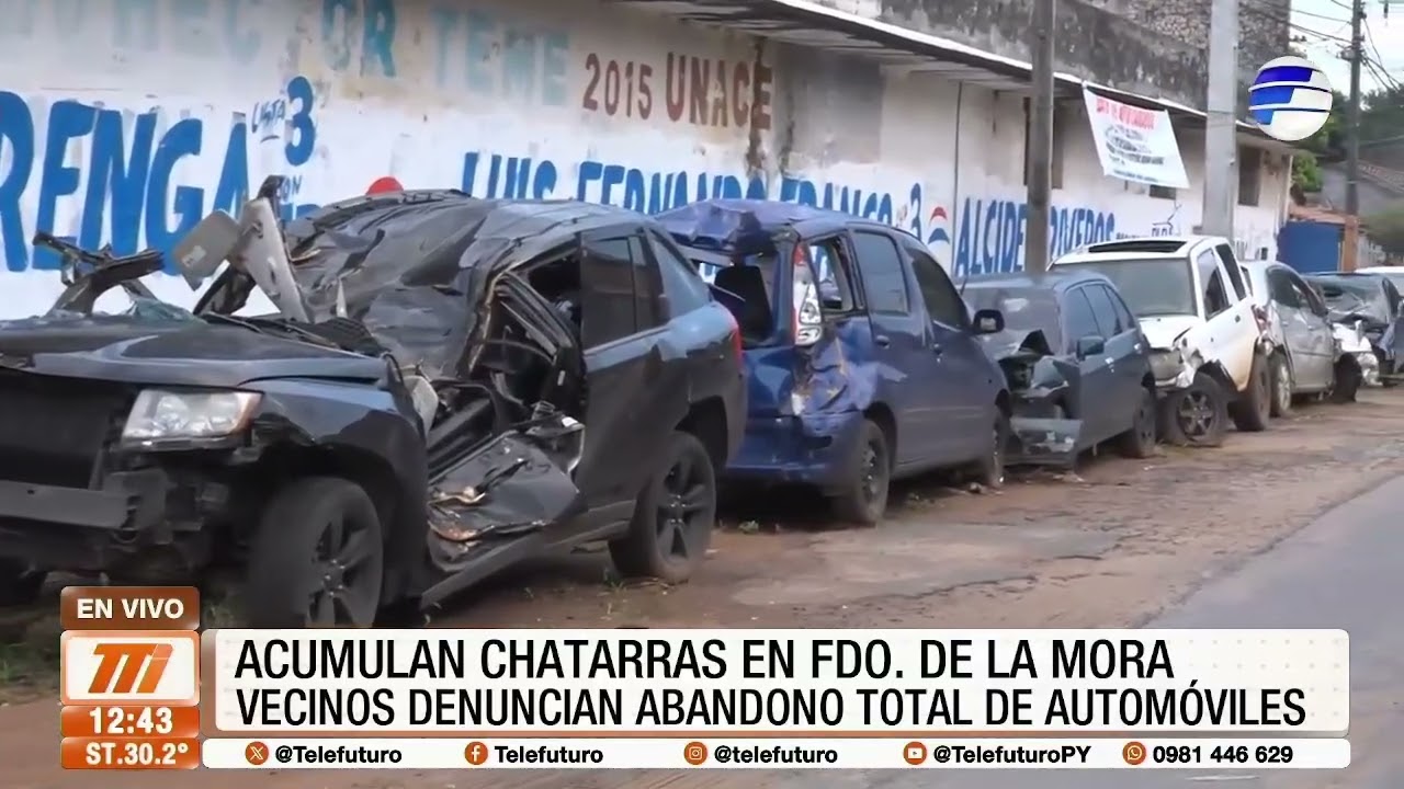 Vecinos de Fernando de la Mora denuncian el abandono total de automóviles en la vía pública