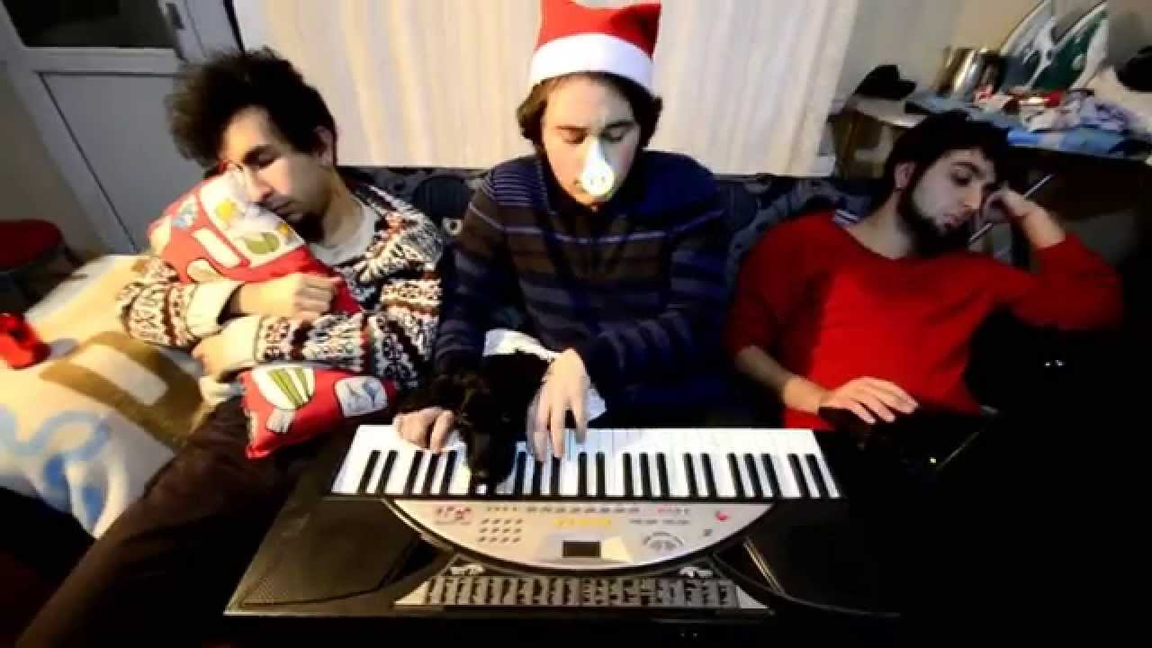 Yeni Yıl Geliyor  ! (Jingle Bells Türkçe Rock Versiyonu)