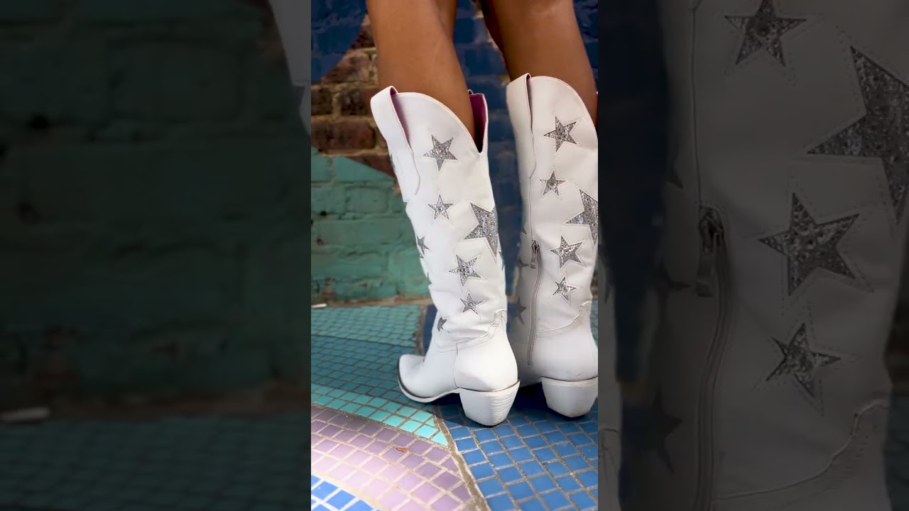 (Southern Fried Chics) "Lainey Star Boots" Western Boots  15Secs