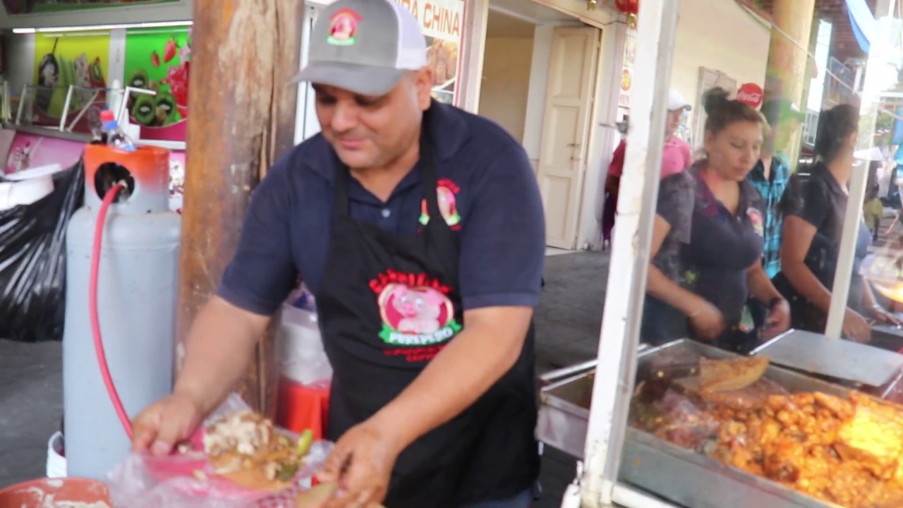 Atractivos y antojitos en la plaza principal de Tangancícuaro, Cotidiano399