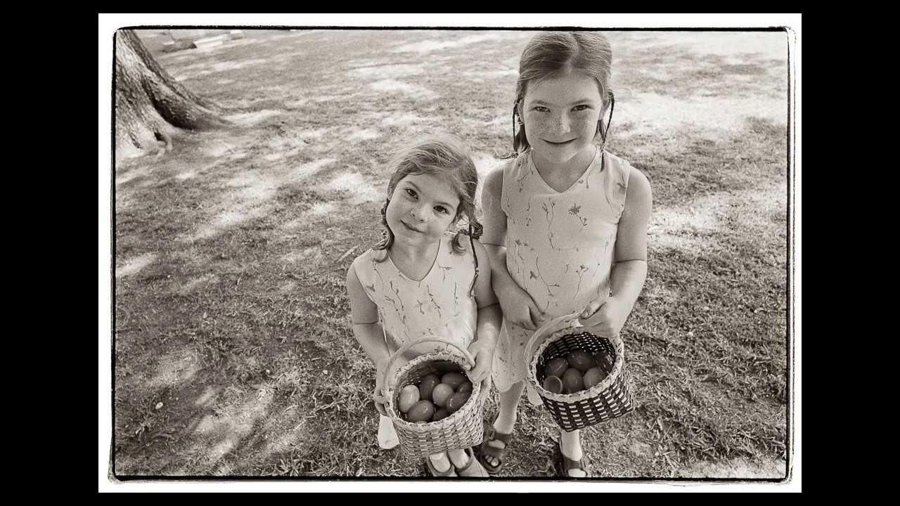 Scanning photos with a digital camera
