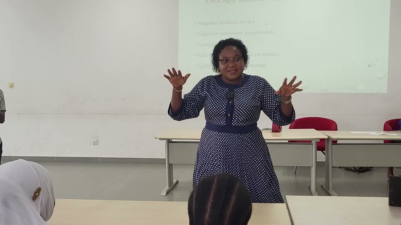 SEMINA YA MABINTI KUJITAMBUA (UDSM)  - Madam Violet Konyani