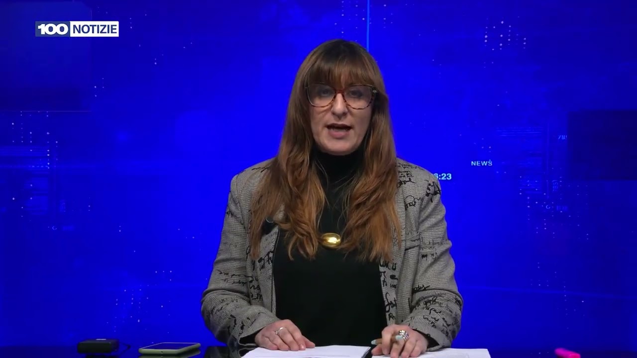 🔵LIVE ORA: TG 100 NOTIZIE 🔵 L’edizione serale con tutte le notizie del giorno, con Marina Luzzi.