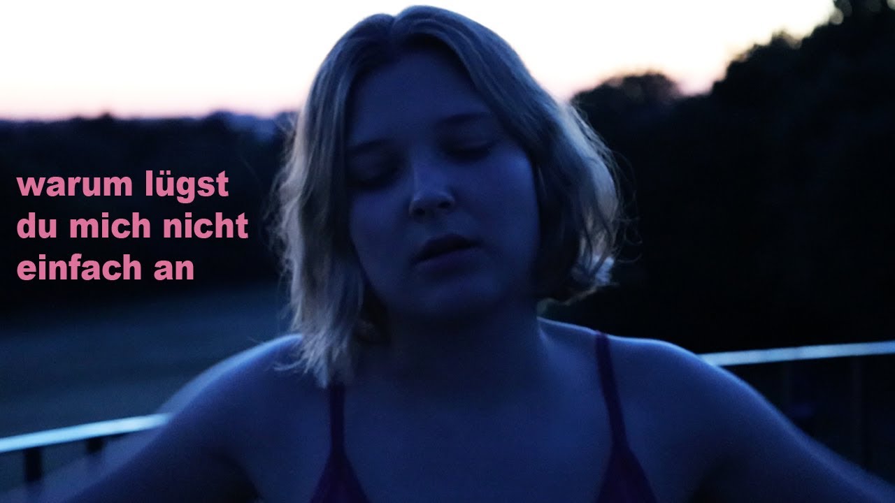Carla Ahad - Warum lügst du mich nicht einfach an (Official Music Video)