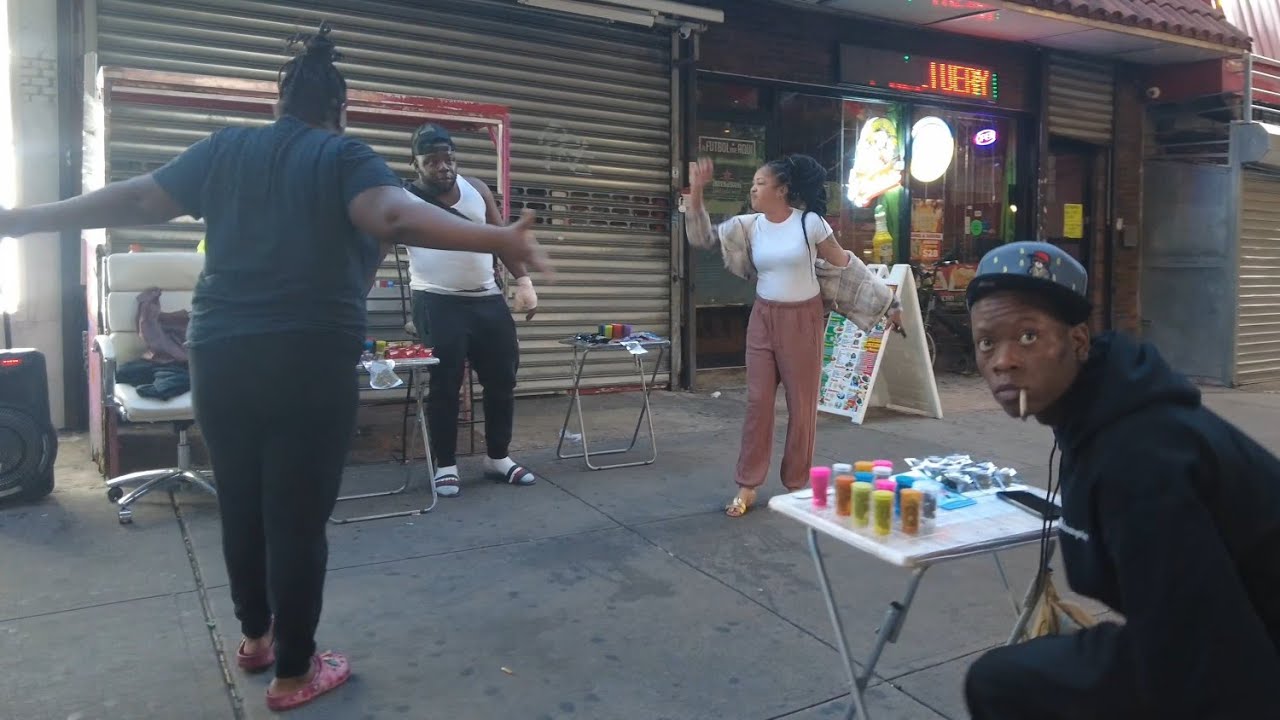 Trouble In The Bronx. Grand Concourse-183rd St.