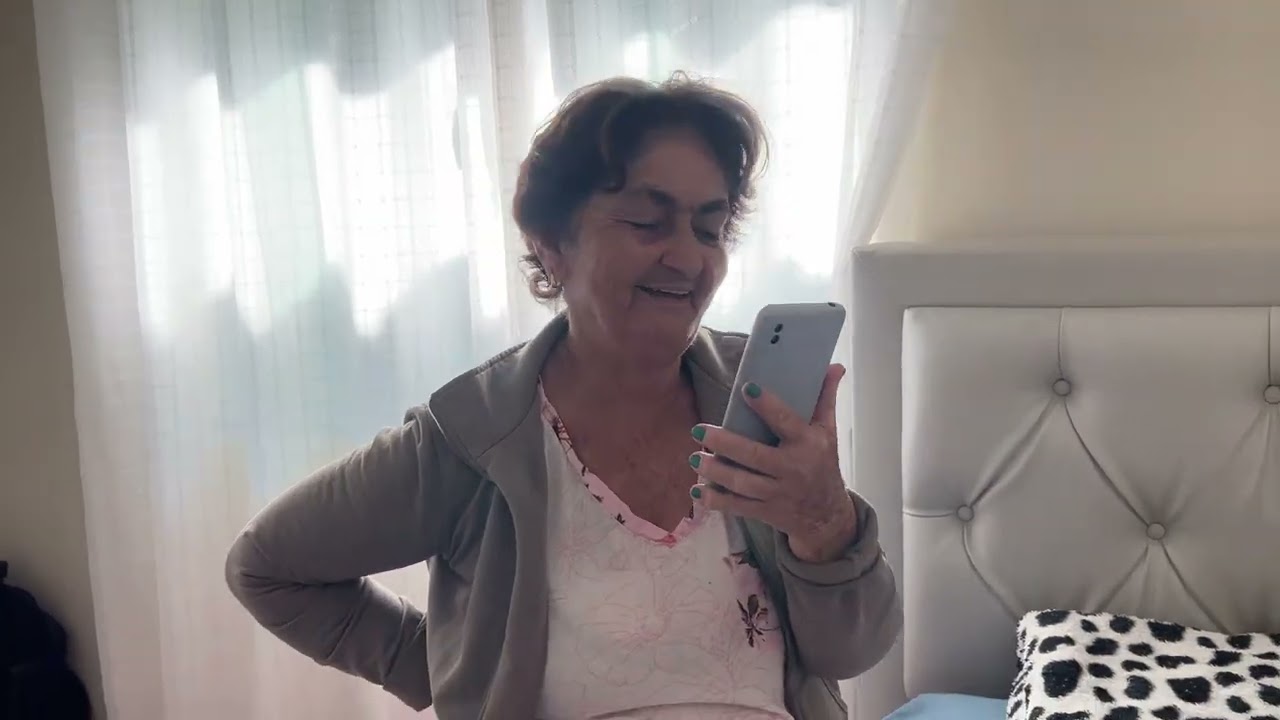 Empregad4 so porque era de idade queria mandar no patrã0